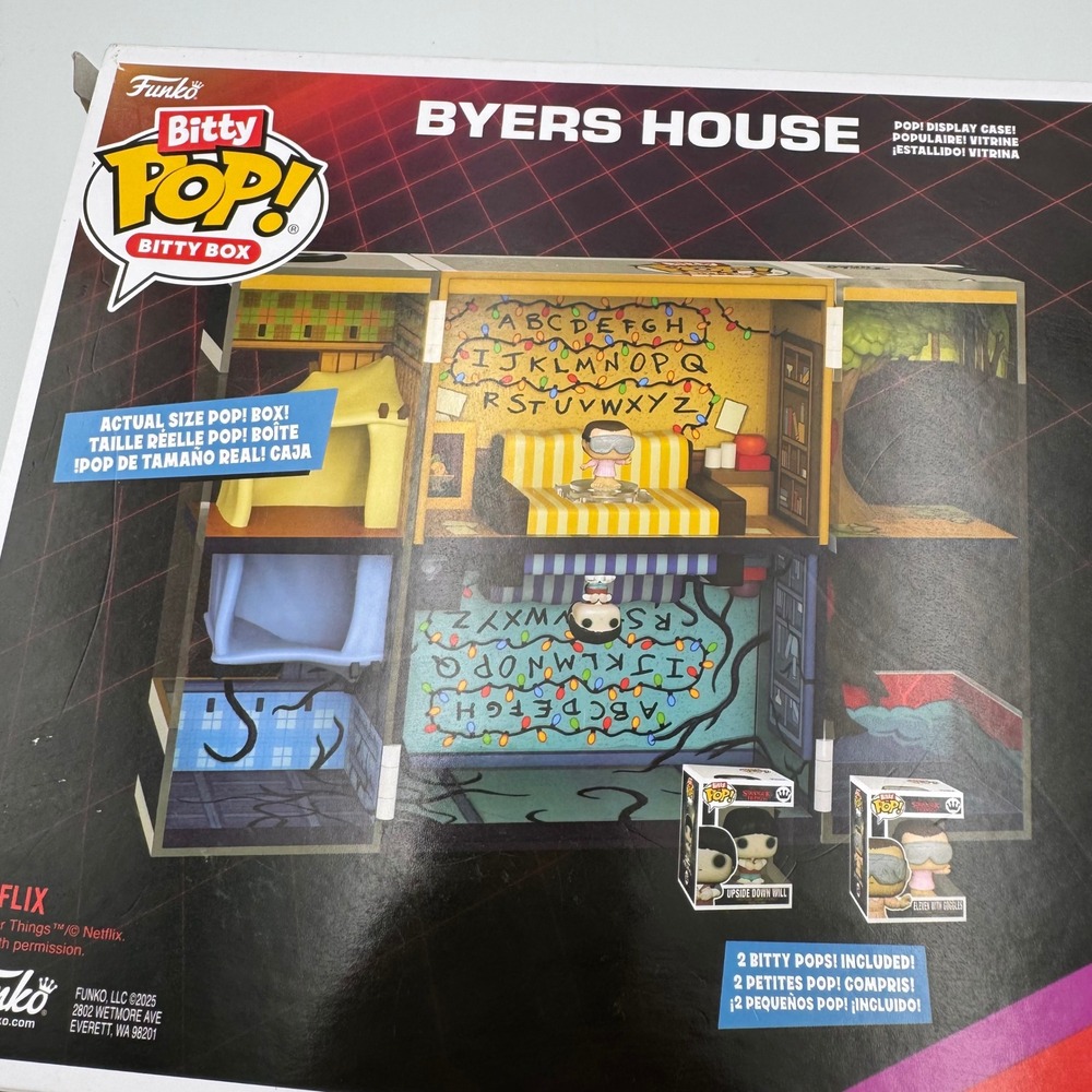 Funko Bitty Pop Stranger Things Byers House Display Case Set with 2 Figures - Picture 9 of 9